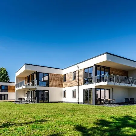 Hangar 19 Superior Mit Balkon Und Seeblick H7w4 Lejlighed