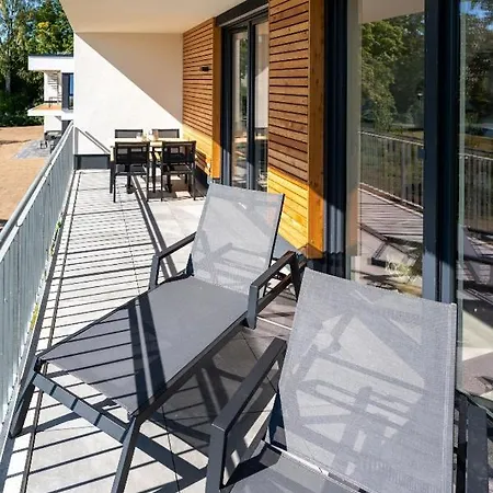 Hangar 19 Superior Mit Balkon Und Seeblick H7w4