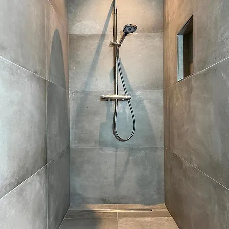 Lejlighed Hangar 19 Superior Mit Balkon Und Seeblick H7w4