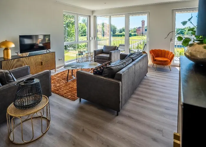 Hangar 19 Superior Mit Balkon Und Seeblick H7w4 아파트